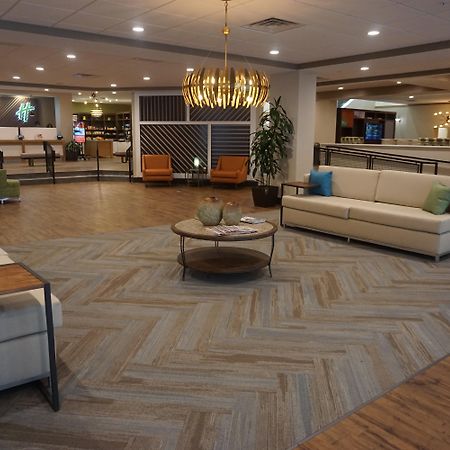 Holiday Inn Lancaster By Ihg Exterior foto