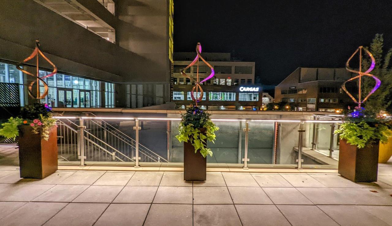 Holiday Inn Lancaster By Ihg Exterior foto