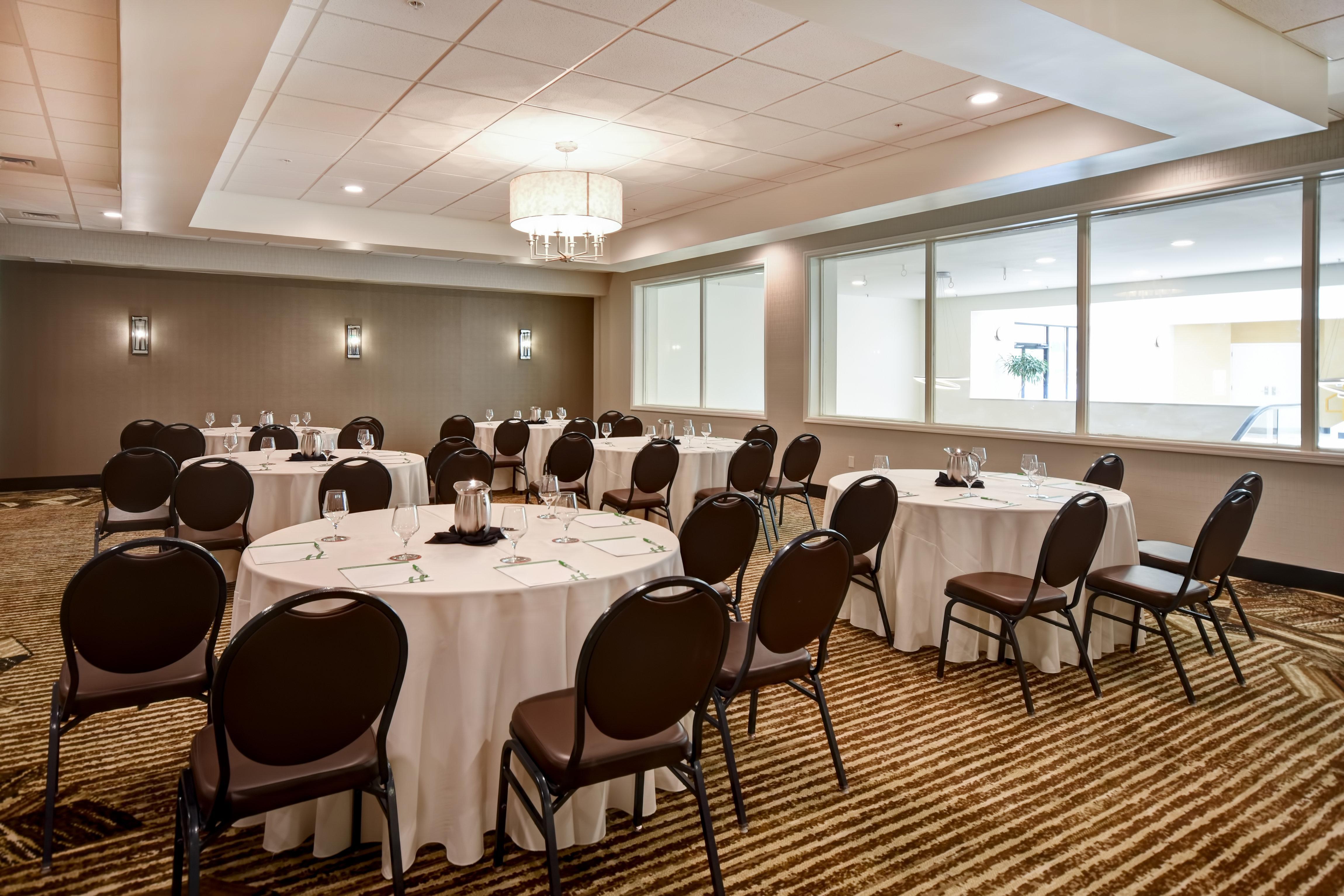 Holiday Inn Lancaster By Ihg Exterior foto