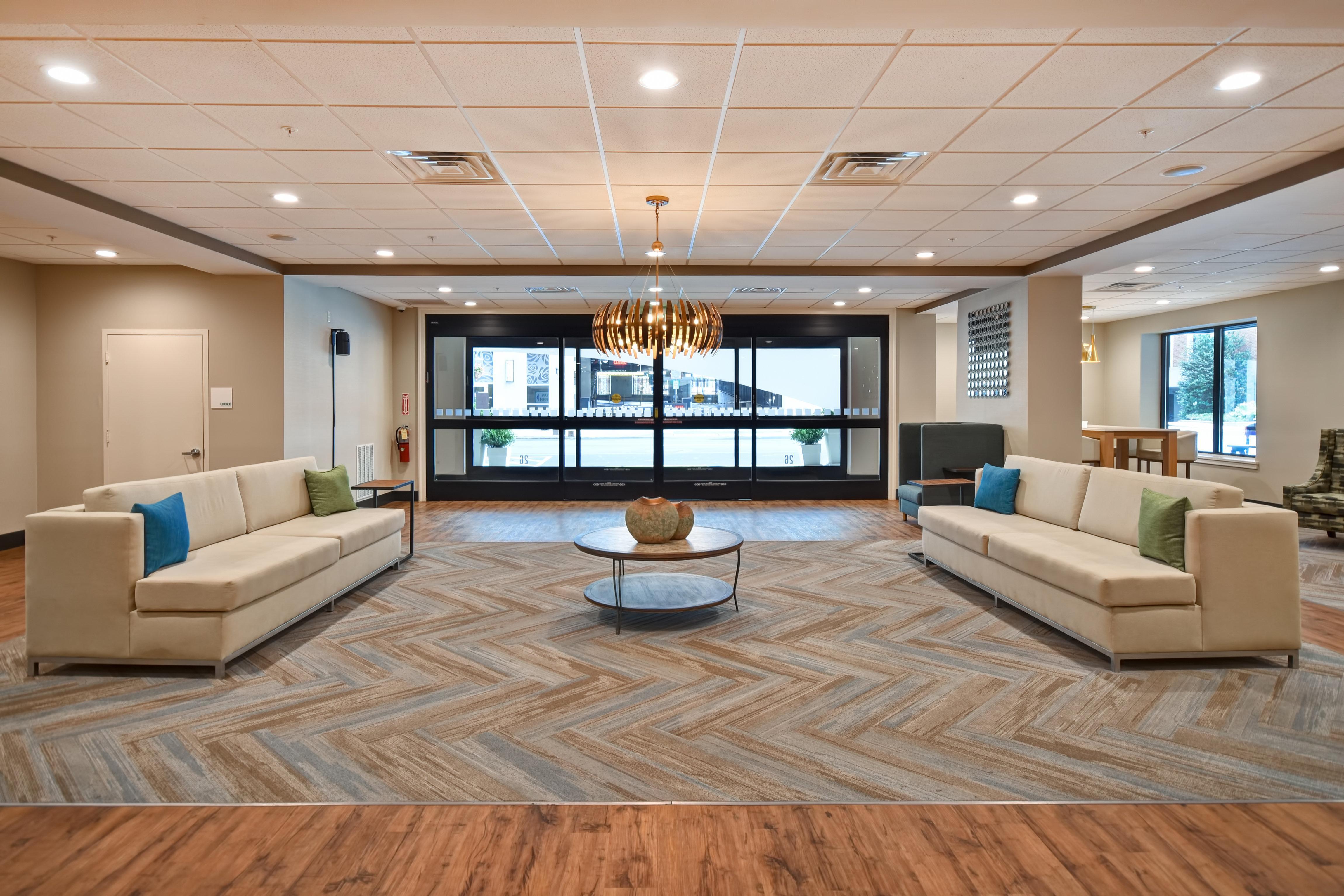 Holiday Inn Lancaster By Ihg Exterior foto